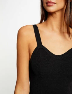 Combinaison Cintrée En Tricot Noir Femme 9 Combinaison Cintrée En Tricot Noir Femme -EllePort Soldes combinaison cintree en tricot noir femme vue4 32536300953910100