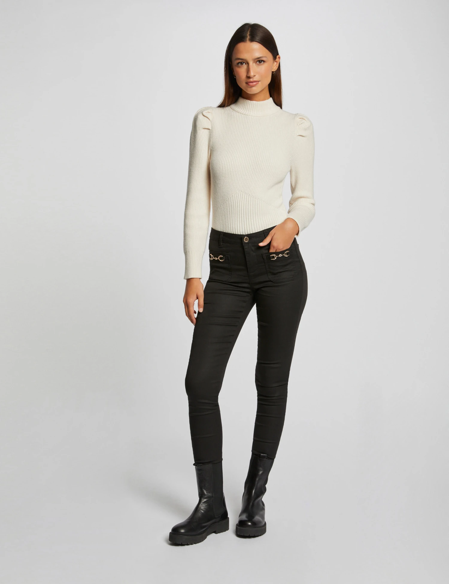 Pantalon Skinny à Ornements Métalliques Noir Femme 1 Pantalon Skinny à Ornements Métalliques Noir Femme