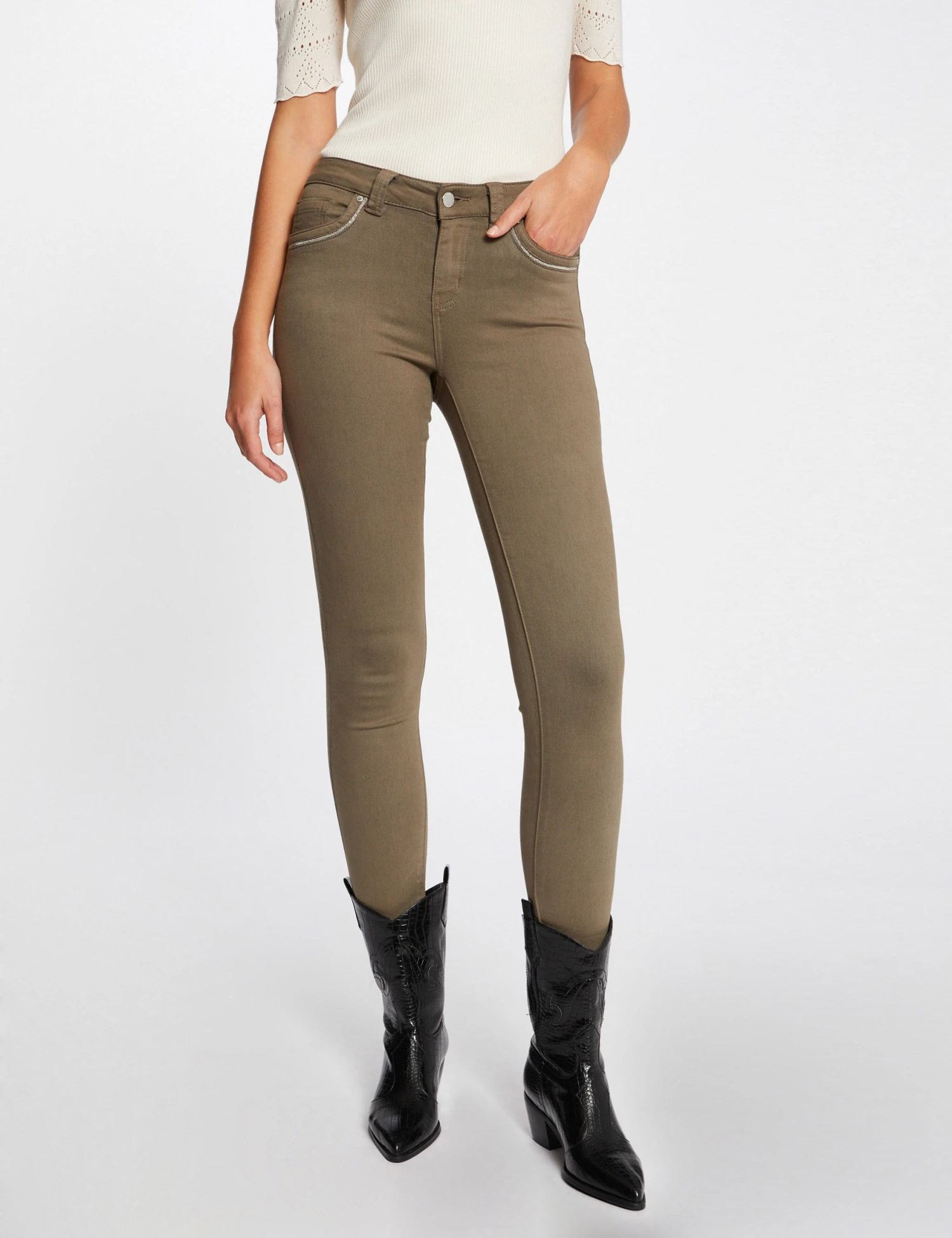 Pantalon Slim Avec Détails Bijoux Vert Kaki Femme 3 Pantalon Slim Avec Détails Bijoux Vert Kaki Femme – Image 3