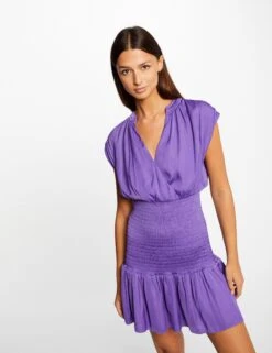 Robe Ajustée Smockée Satin Sans Manches Violet Femme -EllePort Soldes robe ajustee smockee satin sans manches violet femme vue5 32536300950710310