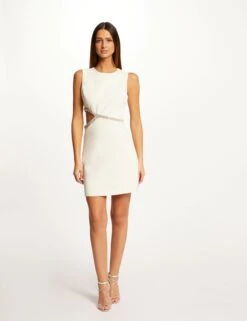Robe Droite Avec Strass Et Ouverture Ecru Femme -EllePort Soldes robe droite avec strass et ouverture ecru femme vue5 32536300939220201