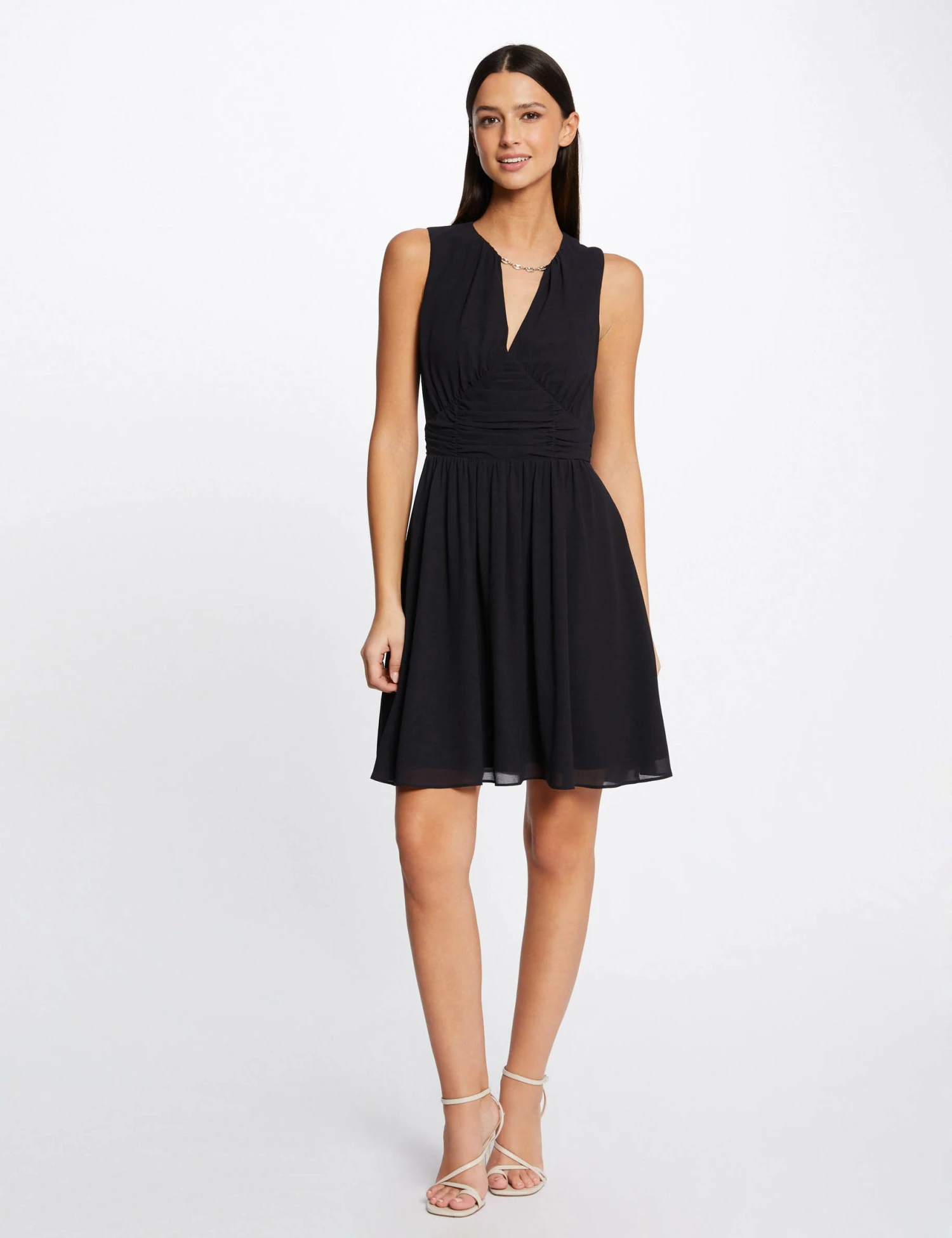 Robe Patineuse Avec Détail Chaîne Marine Femme 4 Robe Patineuse Avec Détail Chaîne Marine Femme – Image 4