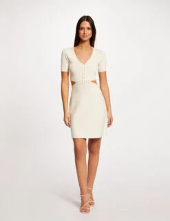 Robe Pull Ajustée à Clous Et Ouvertures Ecru Moyen Femme -EllePort Soldes robe pull ajustee a clous et ouvertures ecru moyen femme vue5 32536300946670213