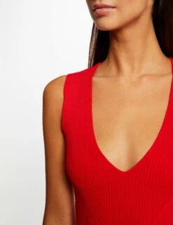 Robe Pull Midi Ajustée Col En V Rouge Femme -EllePort Soldes robe pull midi ajustee col en v rouge femme vue4 32536300949840500