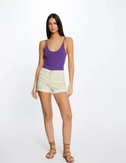 Short Ajusté Imprimé Cachemire Sable Femme
