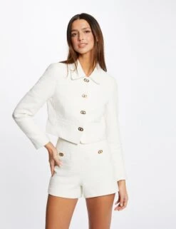 Short Ajusté Ornements Métalliques Ecru Femme -EllePort Soldes short ajuste ornements metalliques ecru femme vue5 32536300929480201