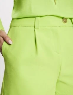 Short City Droit à Pinces Anis Femme -EllePort Soldes short city droit a pinces anis femme vue4 32536300938270604