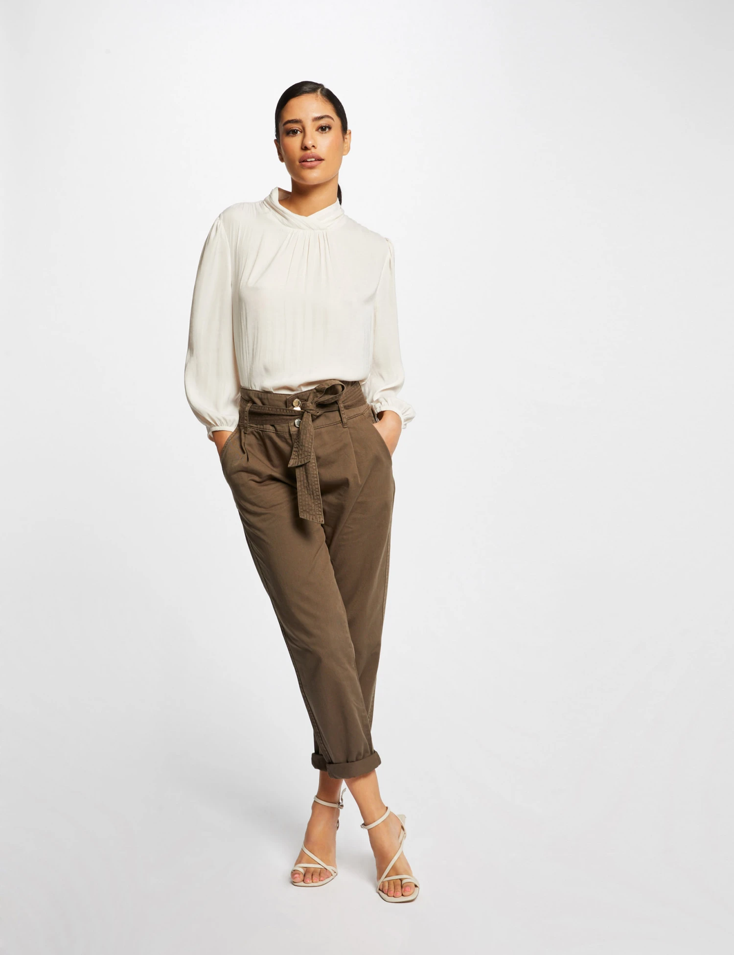 EllePort Soldes -EllePort Soldes pantalon carotte ceinturee 78eme vert kaki femme vue1 32536300929240715